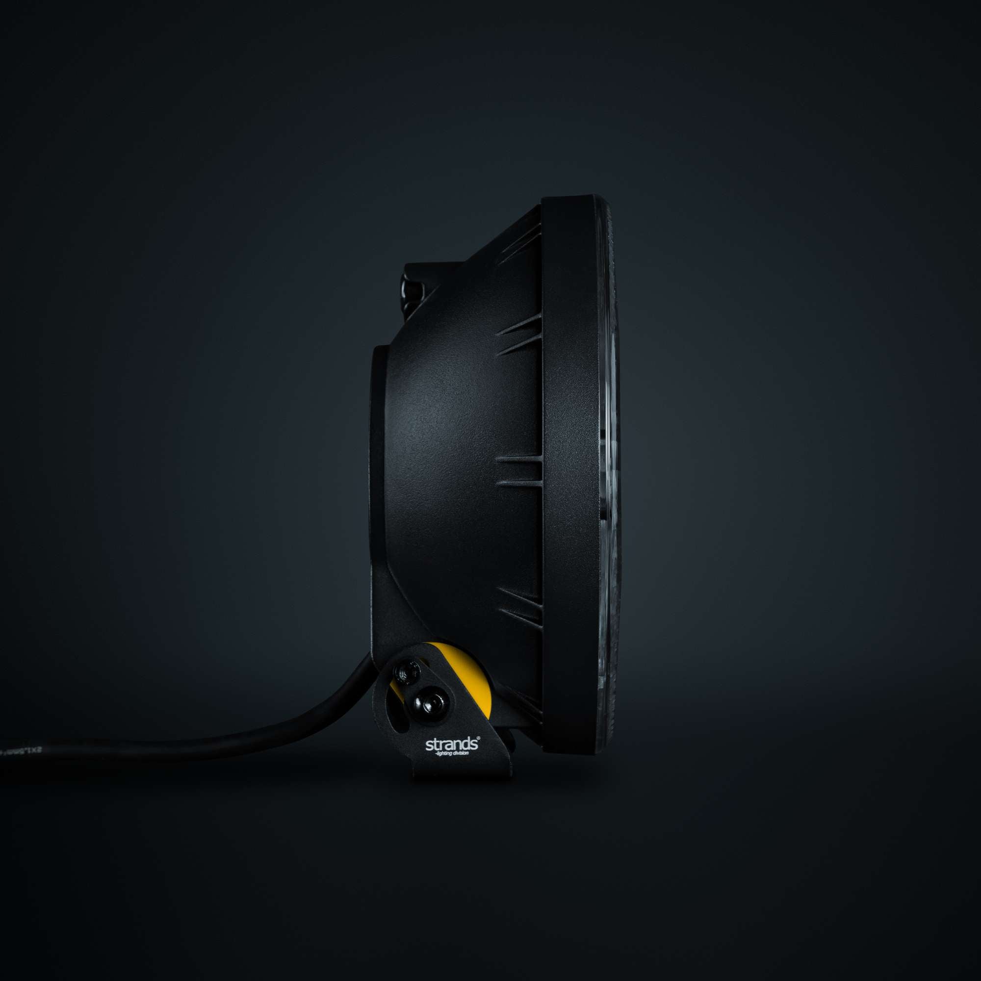 Strands IZE LED OG DRIVING LIGHT 9″