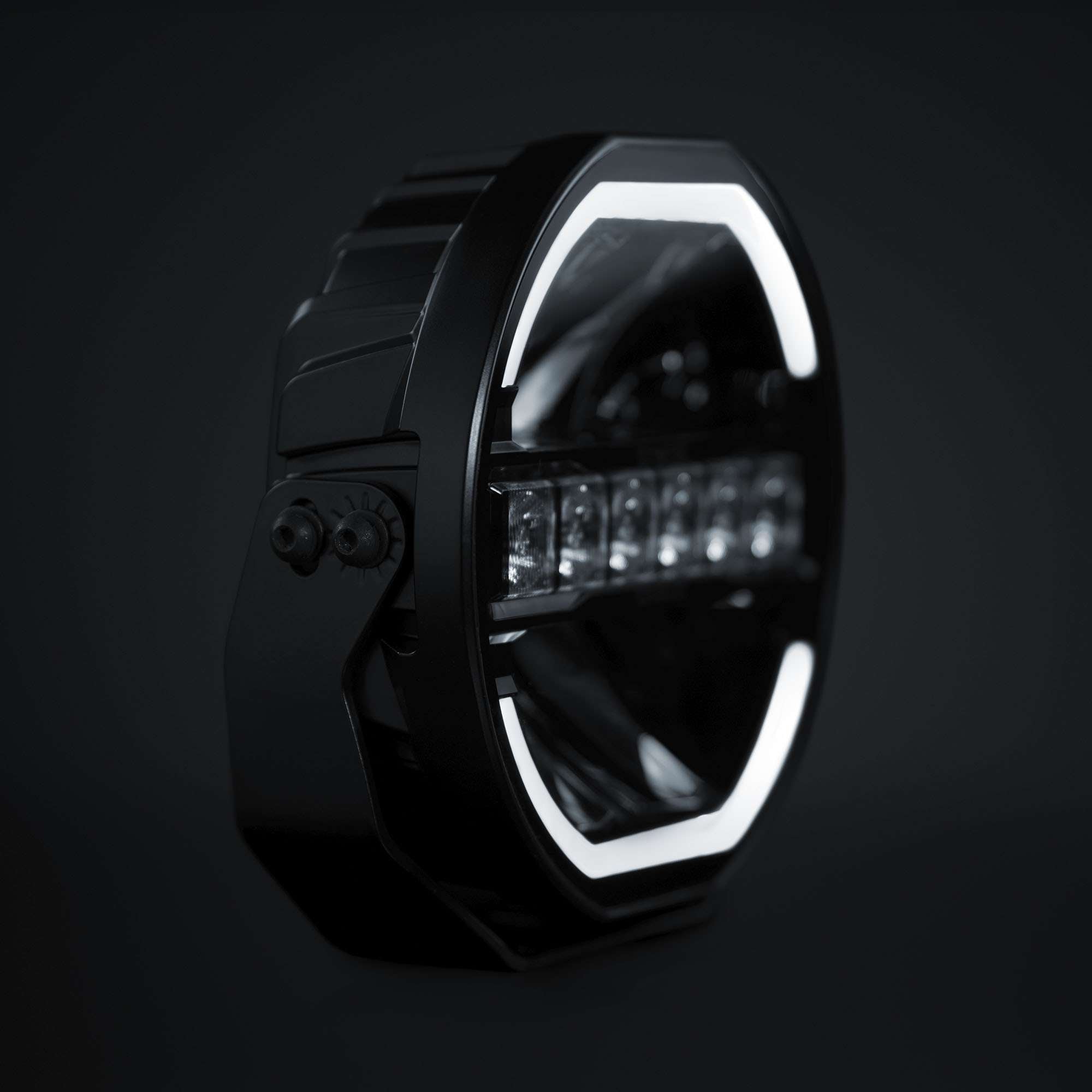 Strands SIBERIA SKYLORD DRIVING LIGHT 9″