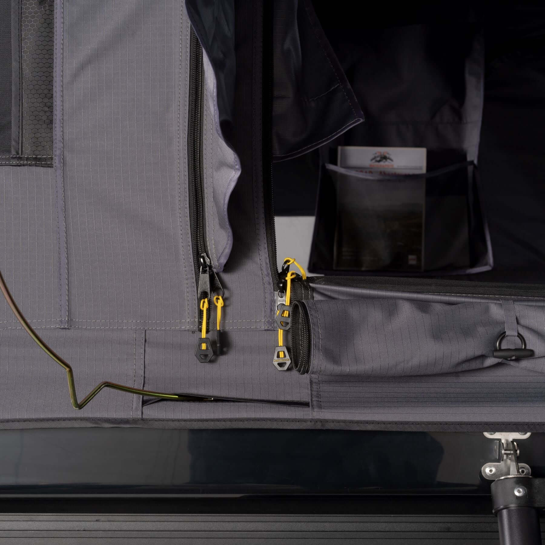 Dachzelt Hartschale Themis für 3 Personen - 165 cm