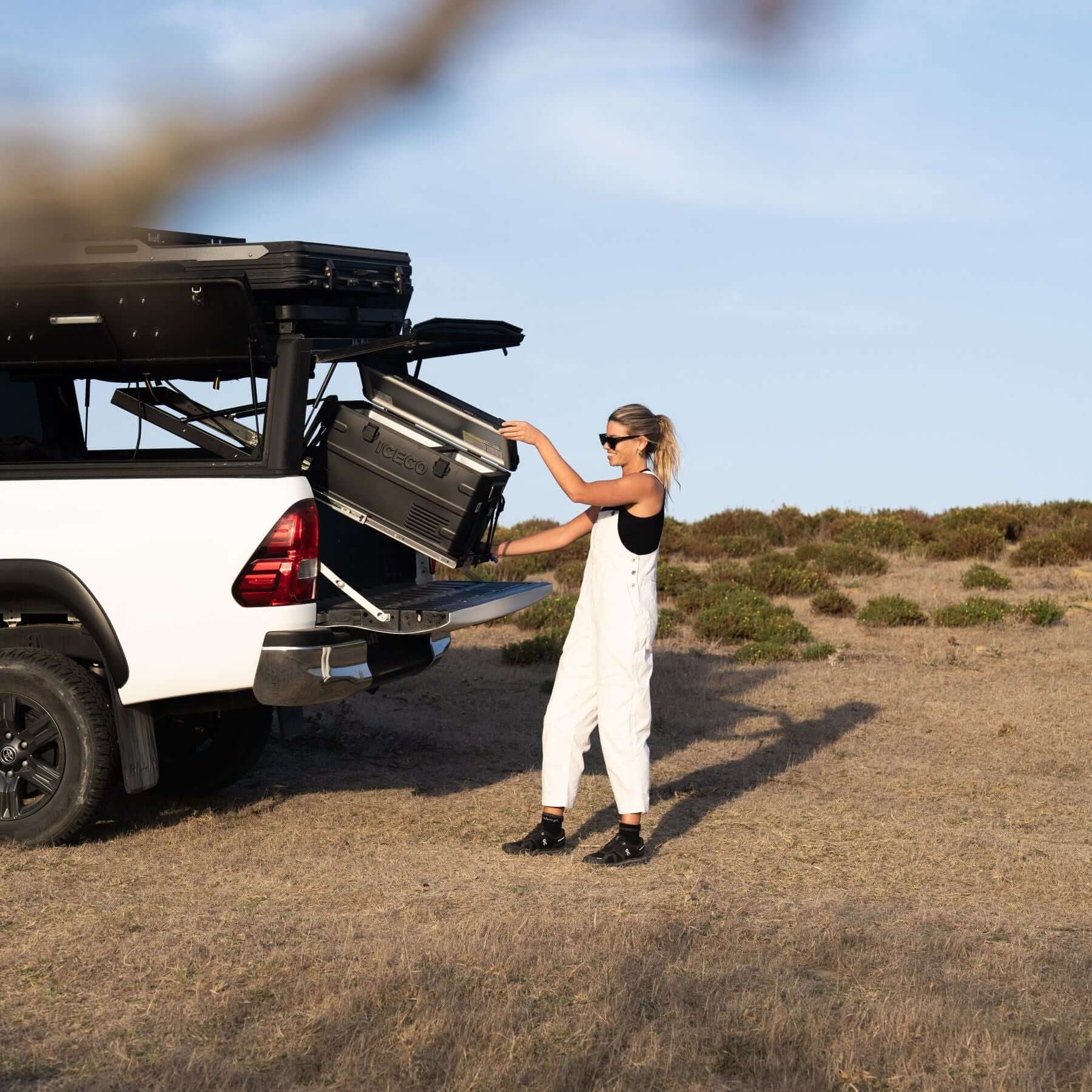 Kühlbox Auszug kippbar 796x574mm Aluminium